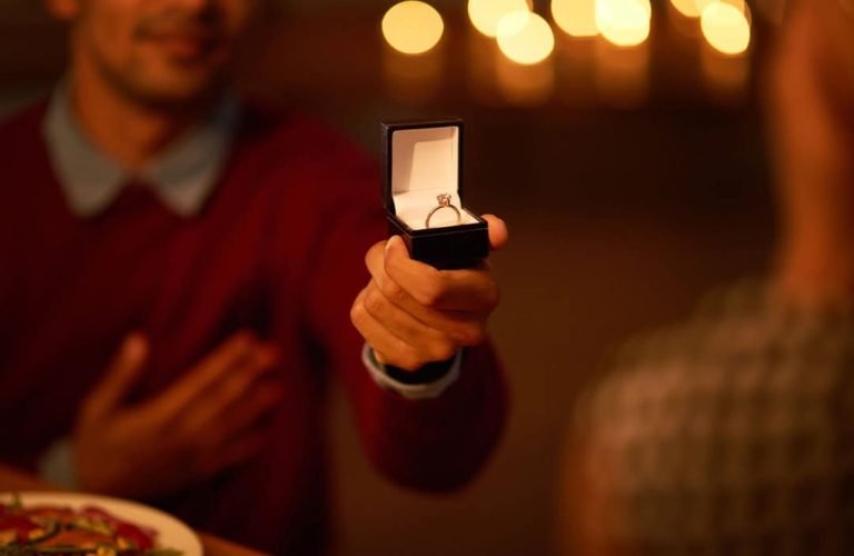 جلب الحبيب العنيد يتصل بسرعة